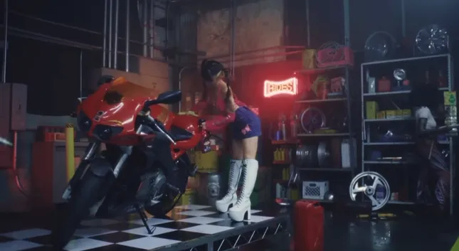 "Fast Times" Sabrina Carpenter