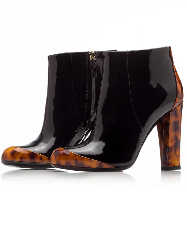 E-commerce Shoes