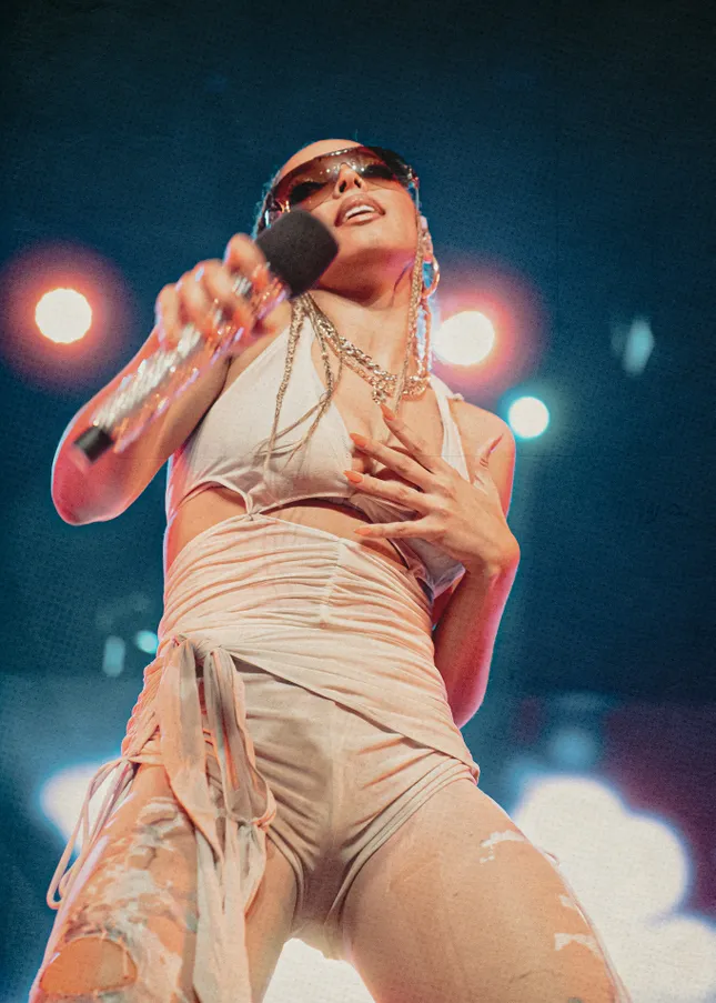 Tinashe and Raveena at Brooklyn Paramount. Match My Freak Tour