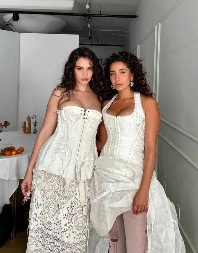 Wafia + Sabrina Claudio x Press Photos
