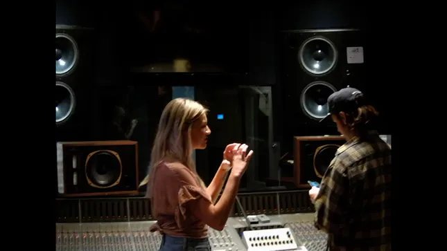 Kelsea Ballerini - Making of KB3