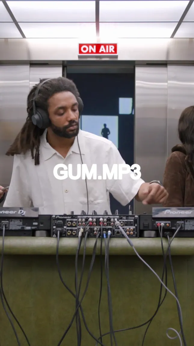 Elevator Music x gum.mp3