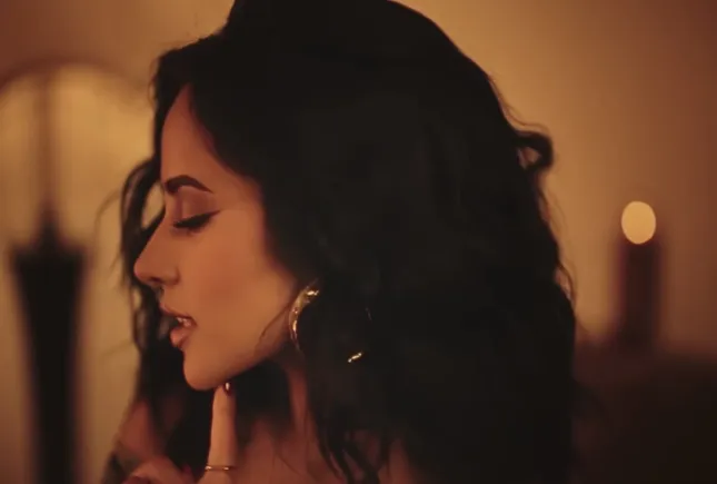 Becky G ft Manuel Turizo