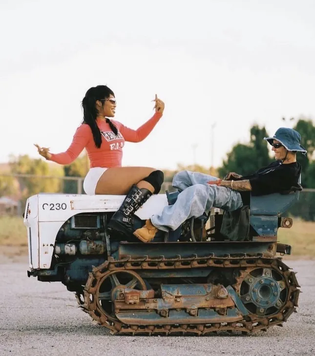 SZA x Justin Bieber Snooze Music Video