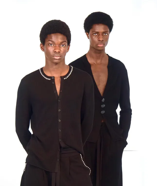 AMIROK Lookbook