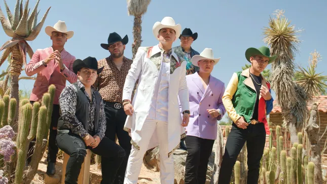 Billboard Magazine: Grupo Firme