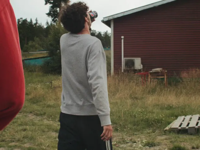 Granny Smith – Bobby Dancer music video