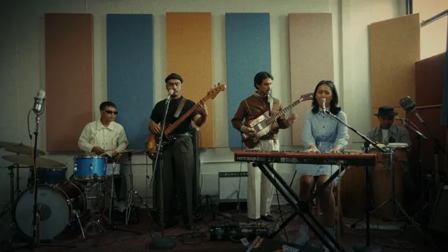 Thee Marloes - "Nona" Live at Diamond Mine