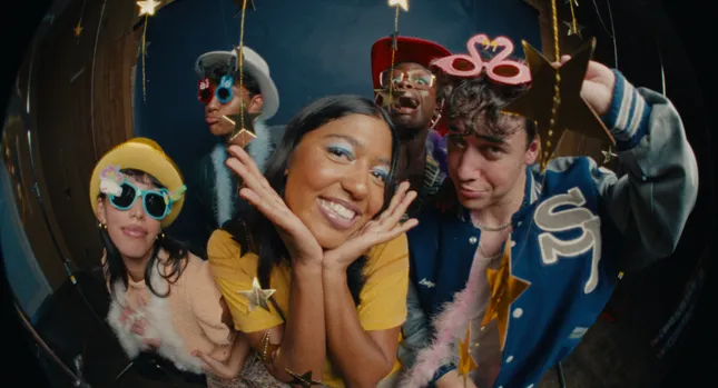 Leave It On The Dancefloor - Hope Tala