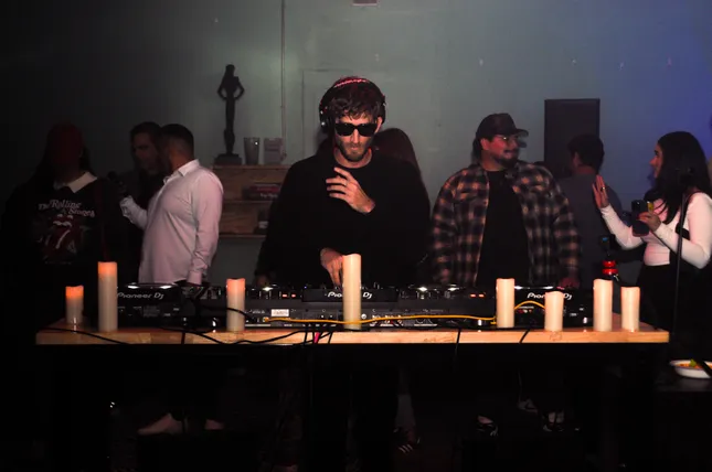 MOTION MIAMI