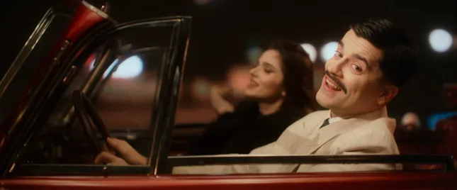 “Noaptea ne fură iubiri” - Theo Rose