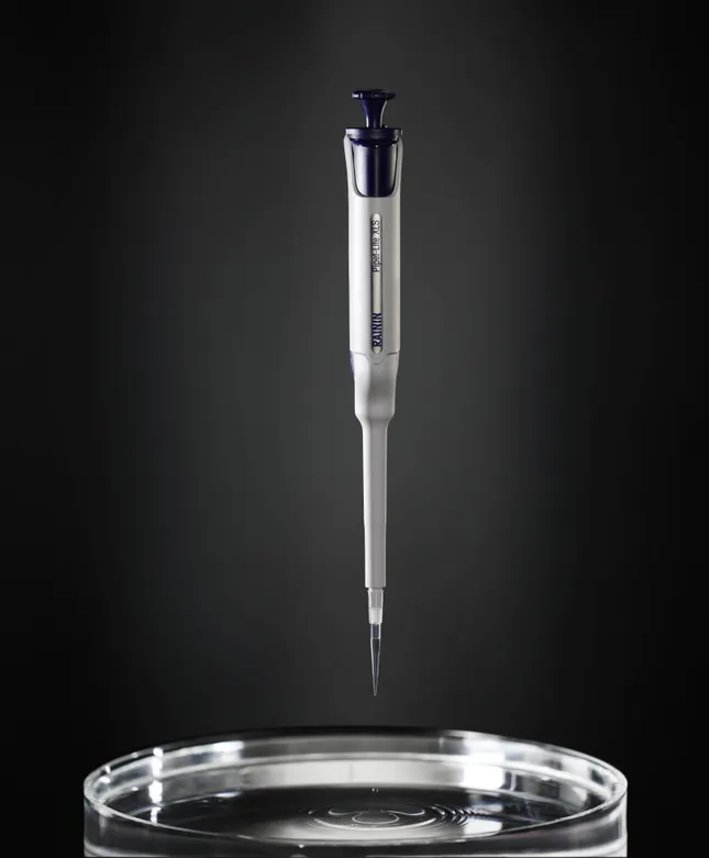 RAININ Pipettes with physics