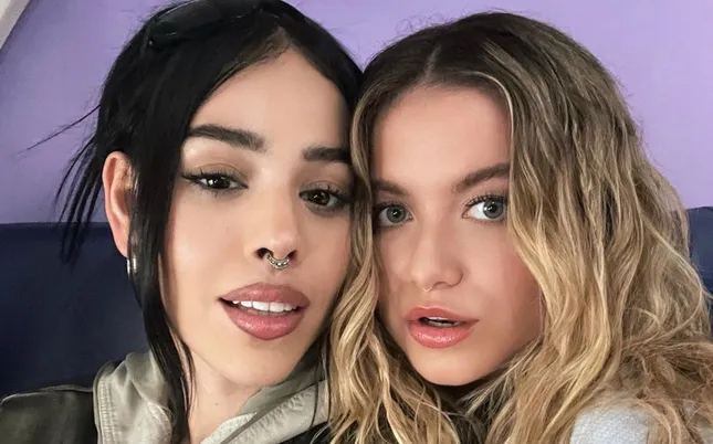 TQUM x Sofía Reyes ft. Danna Paola (MV)