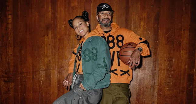 Air JORDAN x NINA Chanel