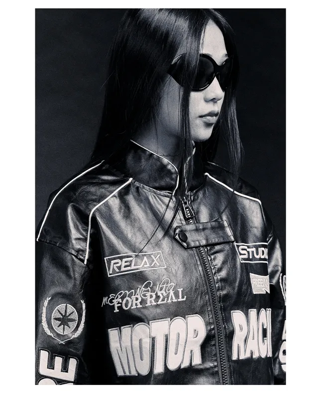 One tone - Baggy style shoot.