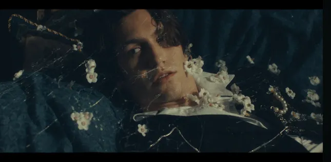 Huddy- Fragile