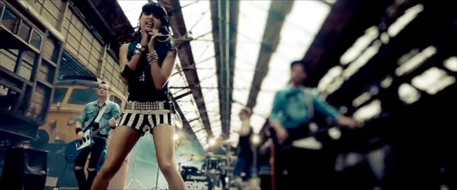 Sonic Boom Six - Virus