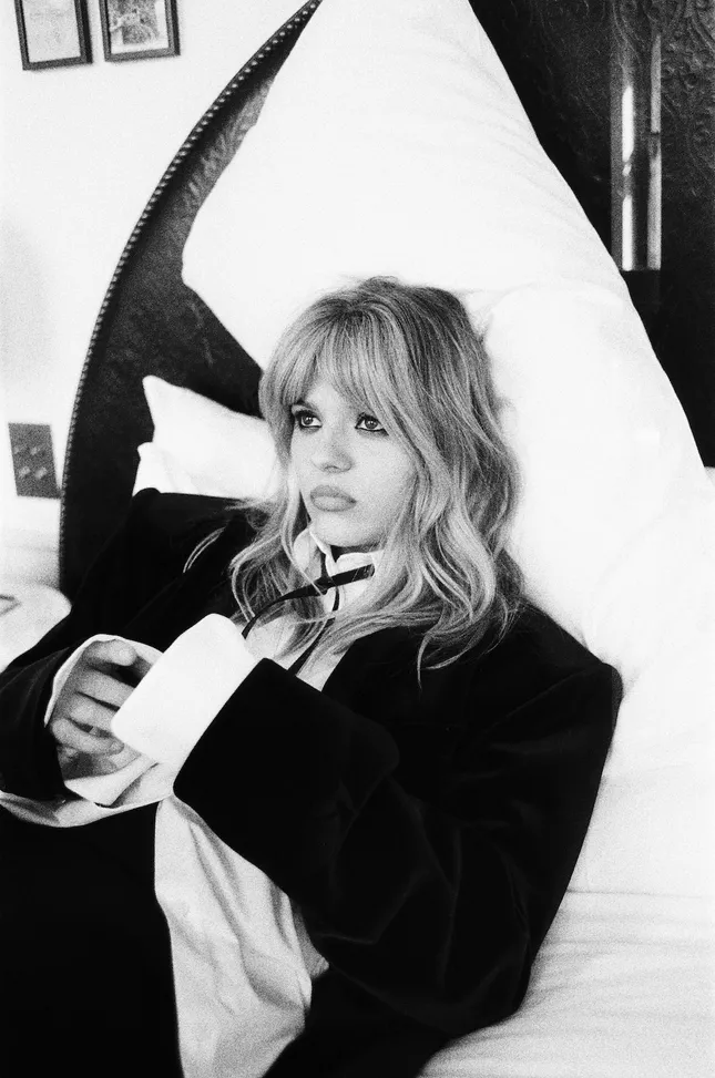 Behind The Blindes x MAISY STELLA