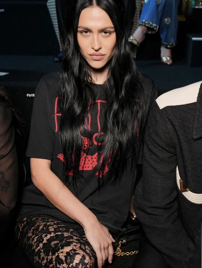 @ameliagray styling assistance @maisonvalentino