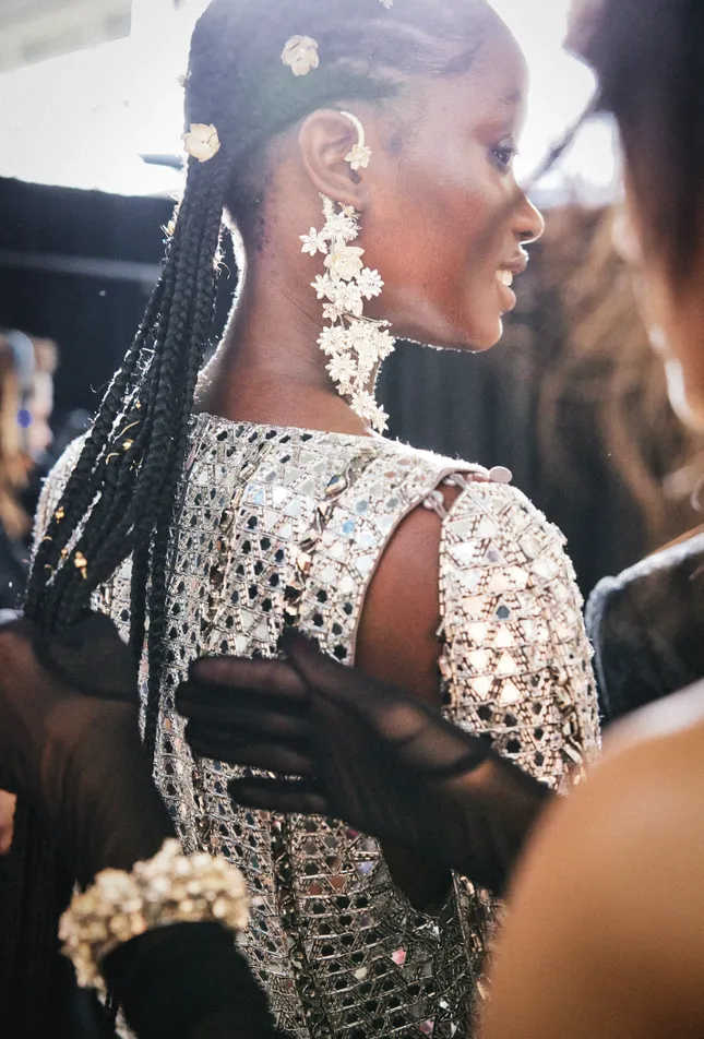 FASHION WEEK backstage