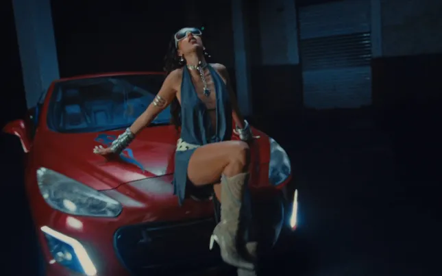 QUE TAL - Marina Sena