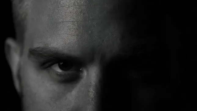 SELF - PERSONAL VISUAL INTRO