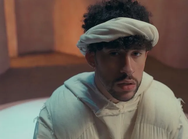 Lo Siento BB - Tainy, Bad Bunny, Julieta Venegas