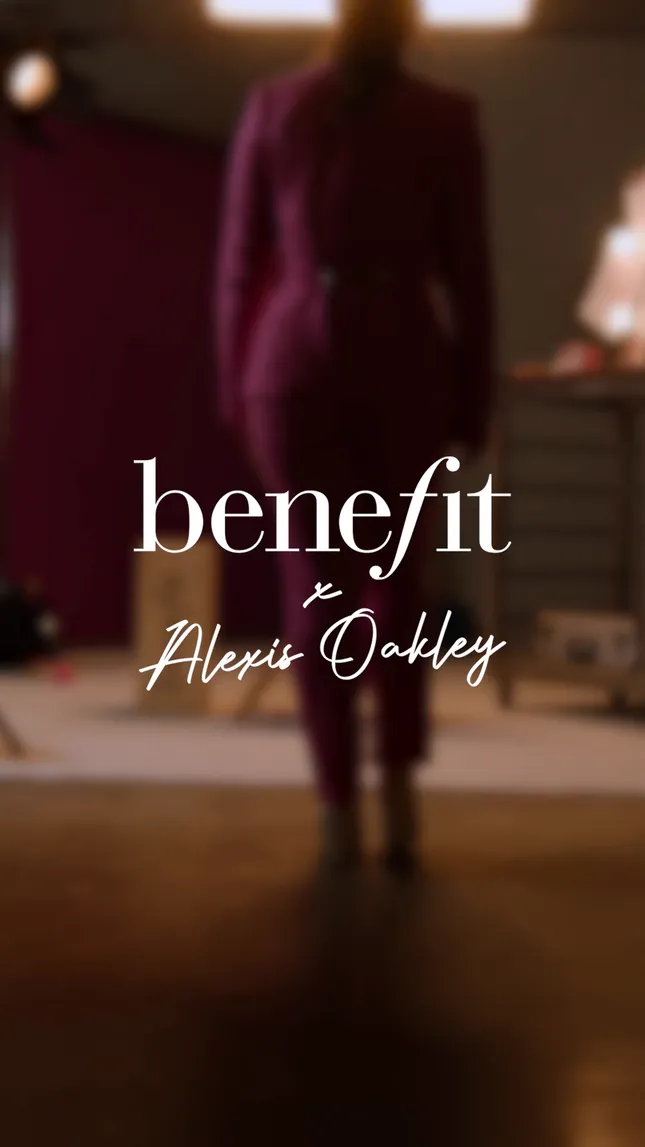 Benefit x Alexis Oakley