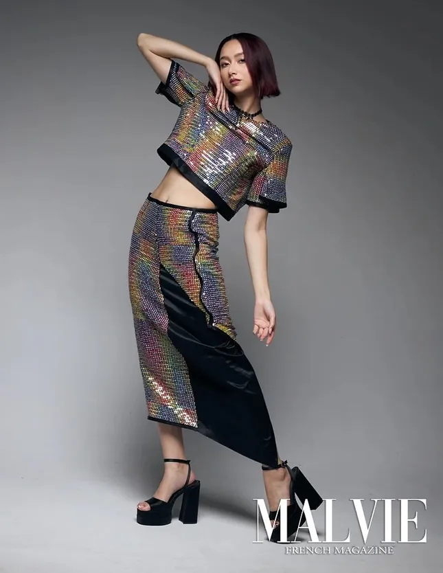 MALVIE MAGAZINE - Skye for Joanna Moskal