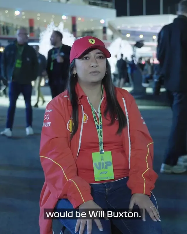 F1 x SALESFORCE (Facebook Social Content)