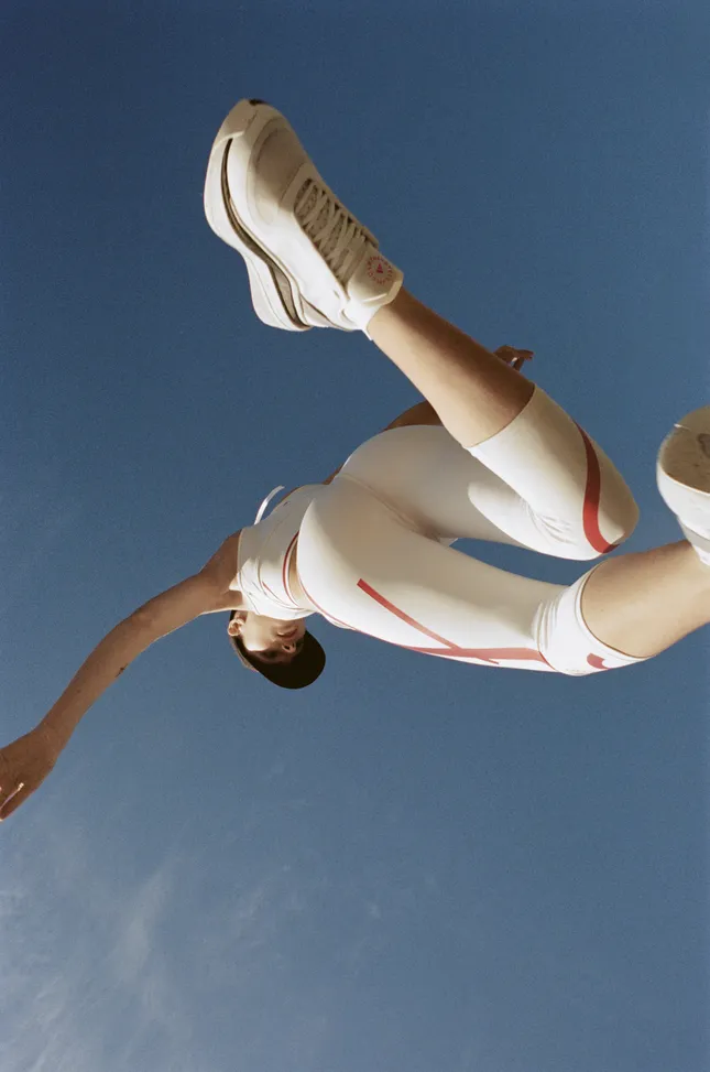 ADIDAS x STELLA MCCARTNEY "Stellarun"