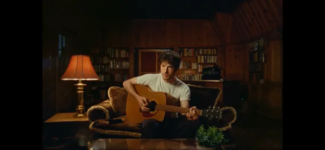 Wallows - Bad Dream Official Music Video