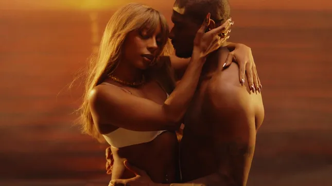 SOS - Victoria Monét ft. Usher