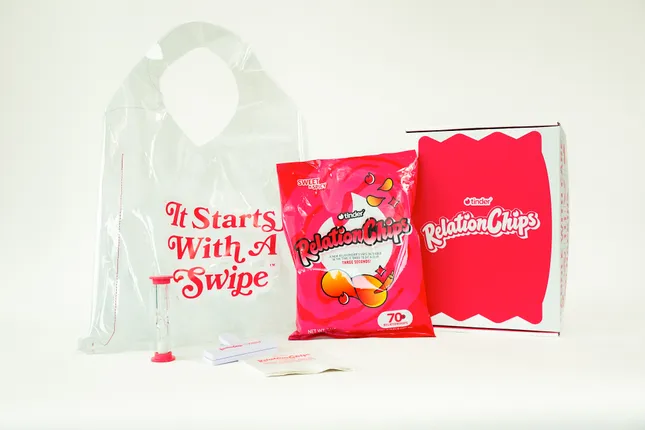 Tinder RelationChips PR Box