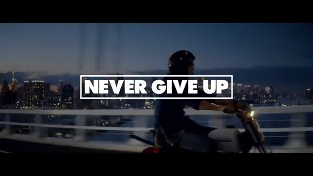 “Never Give Up” G-Shock/G-Steel