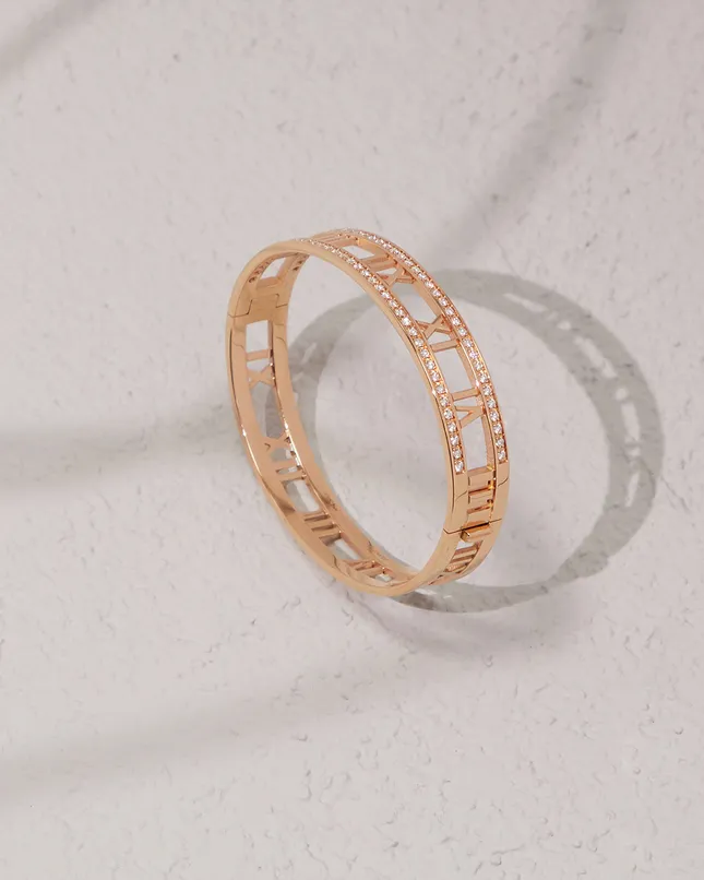 Still Life-Jewellery-Interiors-Materials