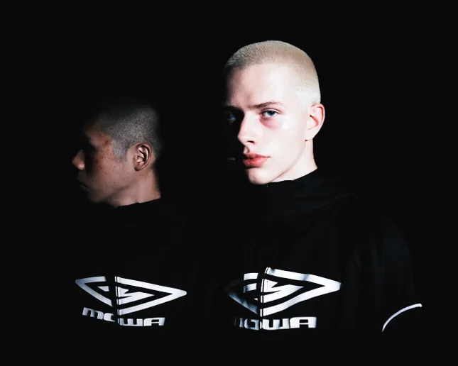 MOWALOLA CAR CRASH LFW