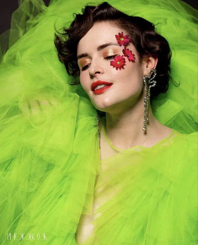 Photobook Magazine