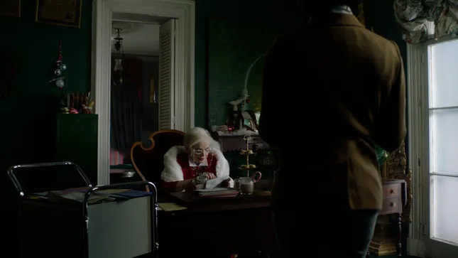 Disney+: Keeping Up With The Claus