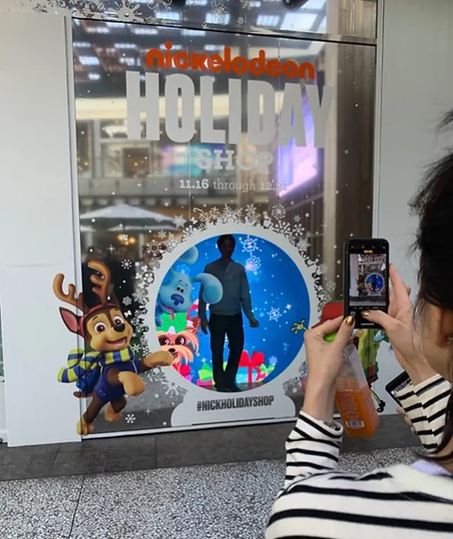 Nickelodeon Holiday Pop-Up