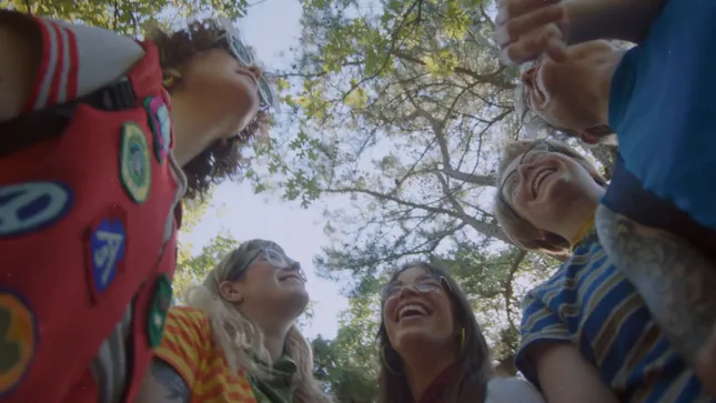 i.V King | Magic Castle