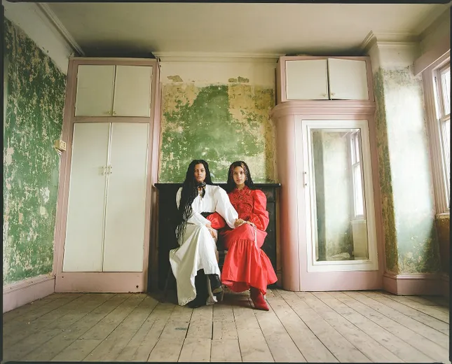 Ibeyi Press shots