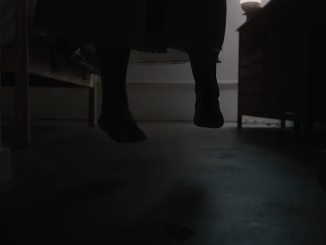 I think my dead sister is following me around (short film)