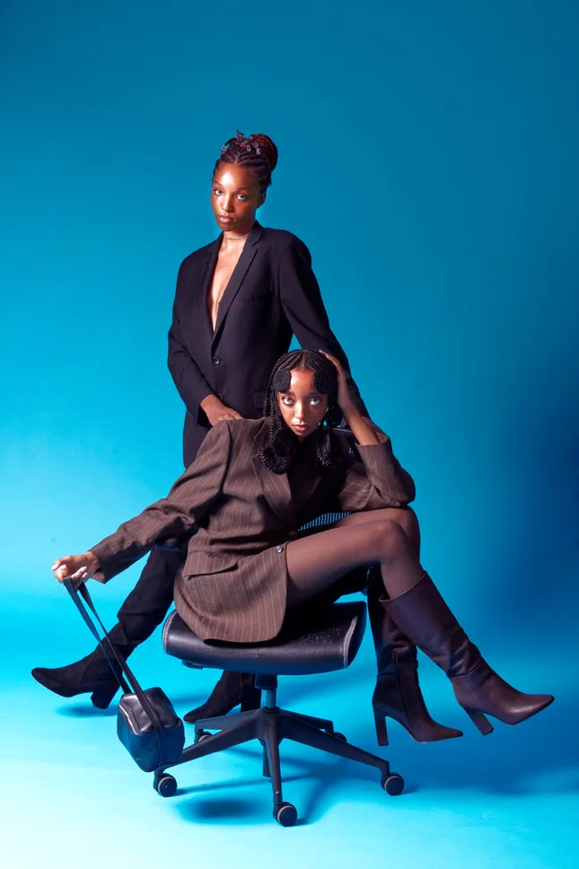 Kayra X Laura All about Business