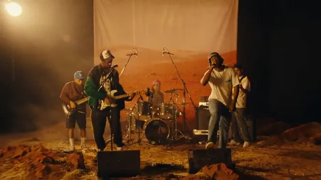 Paris Texas - Live on Mars