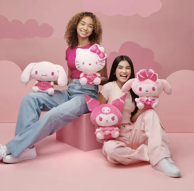 Jazwares' Hello
Kitty and Friends toy