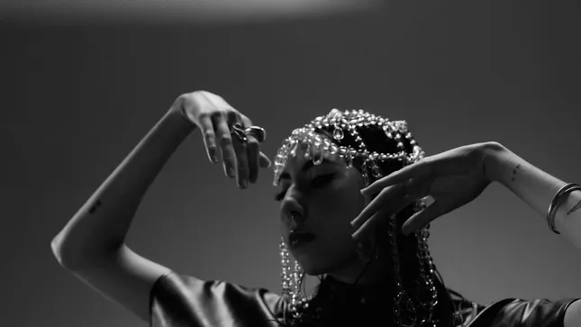 HALESTORM - LIKE A WOMAN CAN OFFICIAL MV