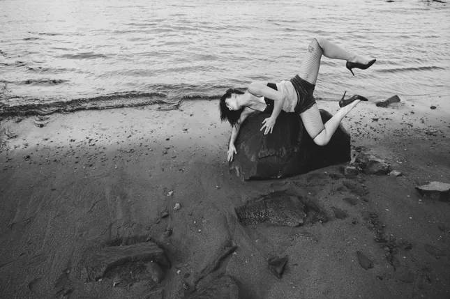 Anna Henderson by me