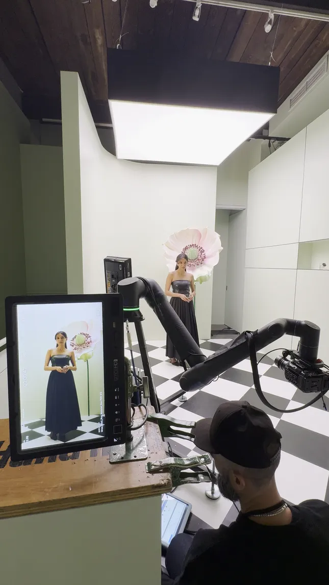 Prada Beauty Glam bot live event for “Virtual Flower” launch.