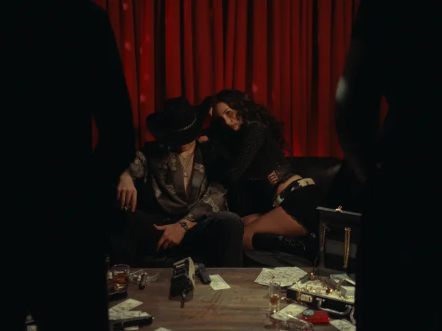 Somos Peligro - Music Video